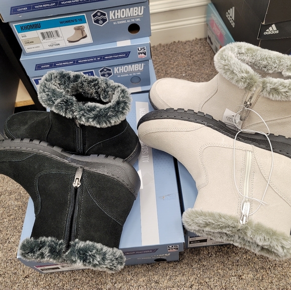 Khombu Women's Iris Black Suede Leather All Weather Water Resistant Ankle Boot - Picture 6 of 9